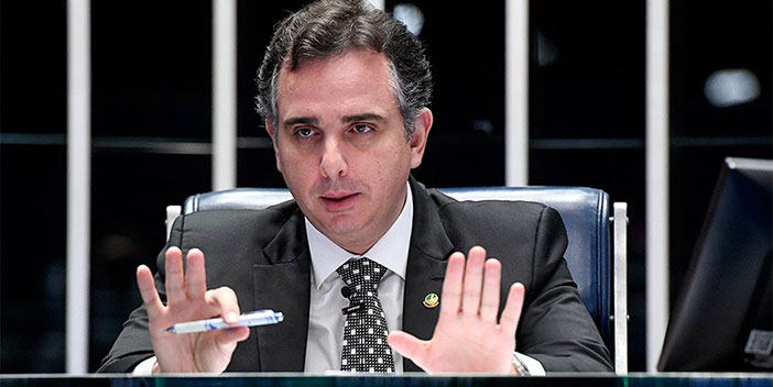 Pacheco critica atos antidemocráticos do 1º de Maio: "anomalias graves"